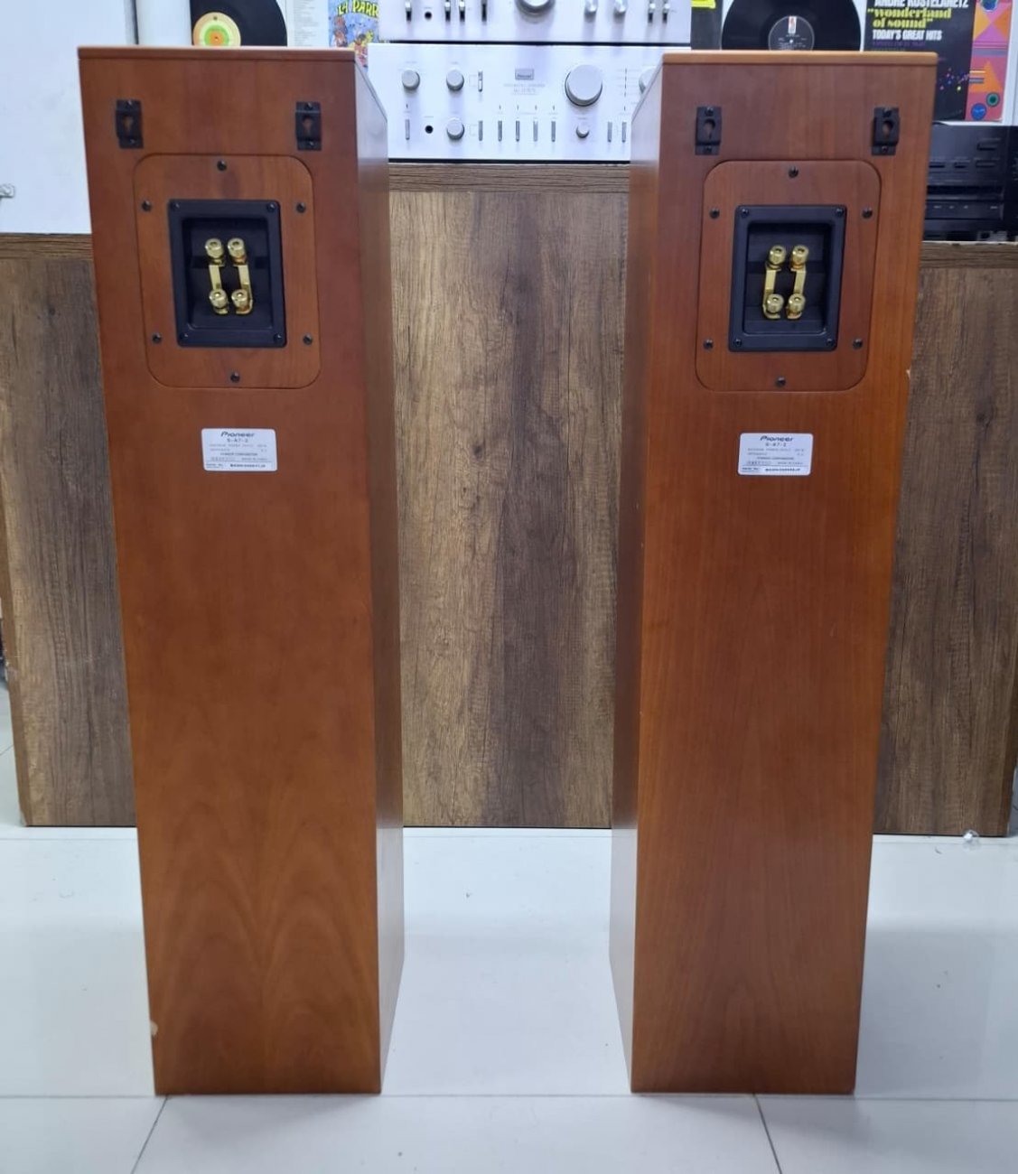 PIONEER MODELO S-A7-2 