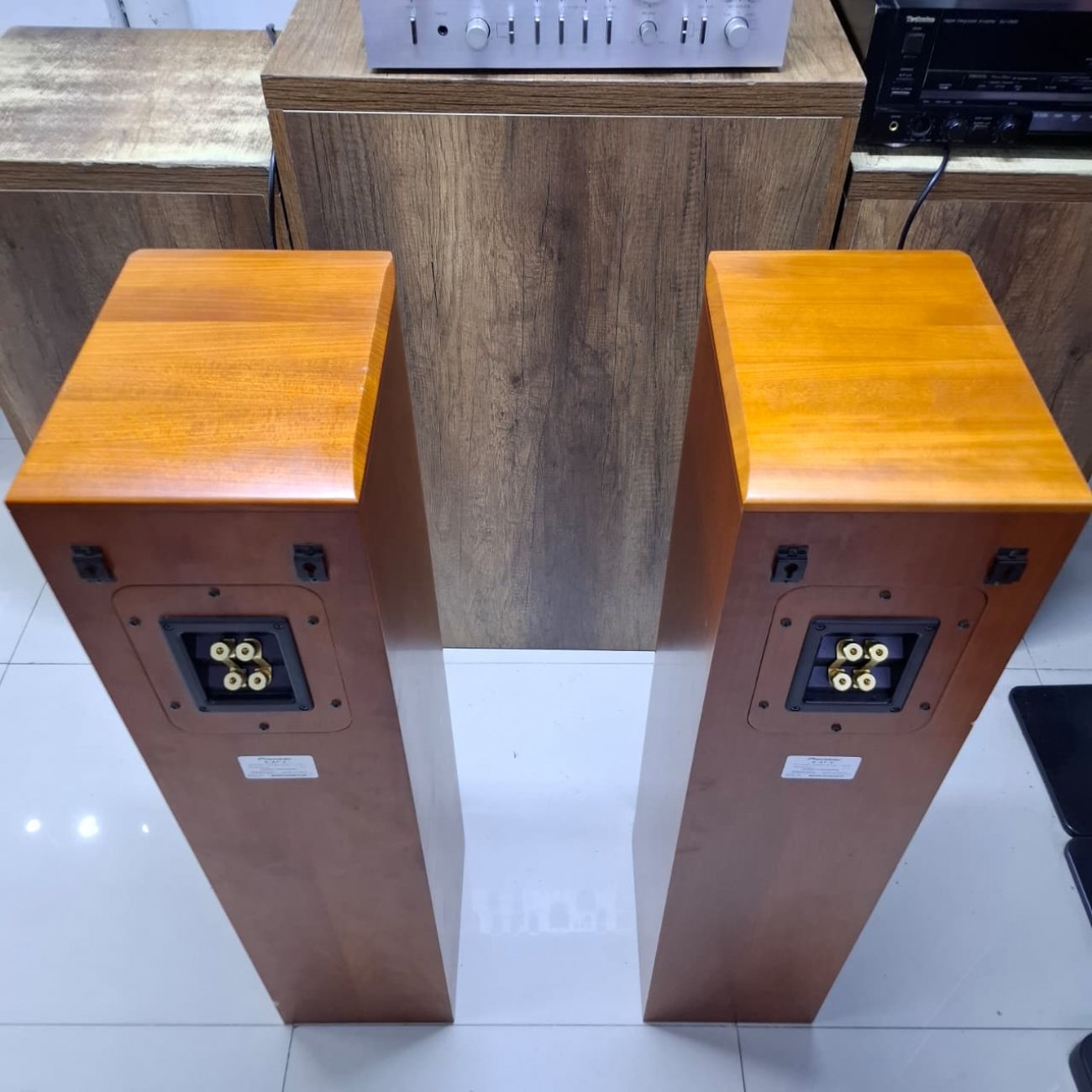 PIONEER MODELO S-A7-2 