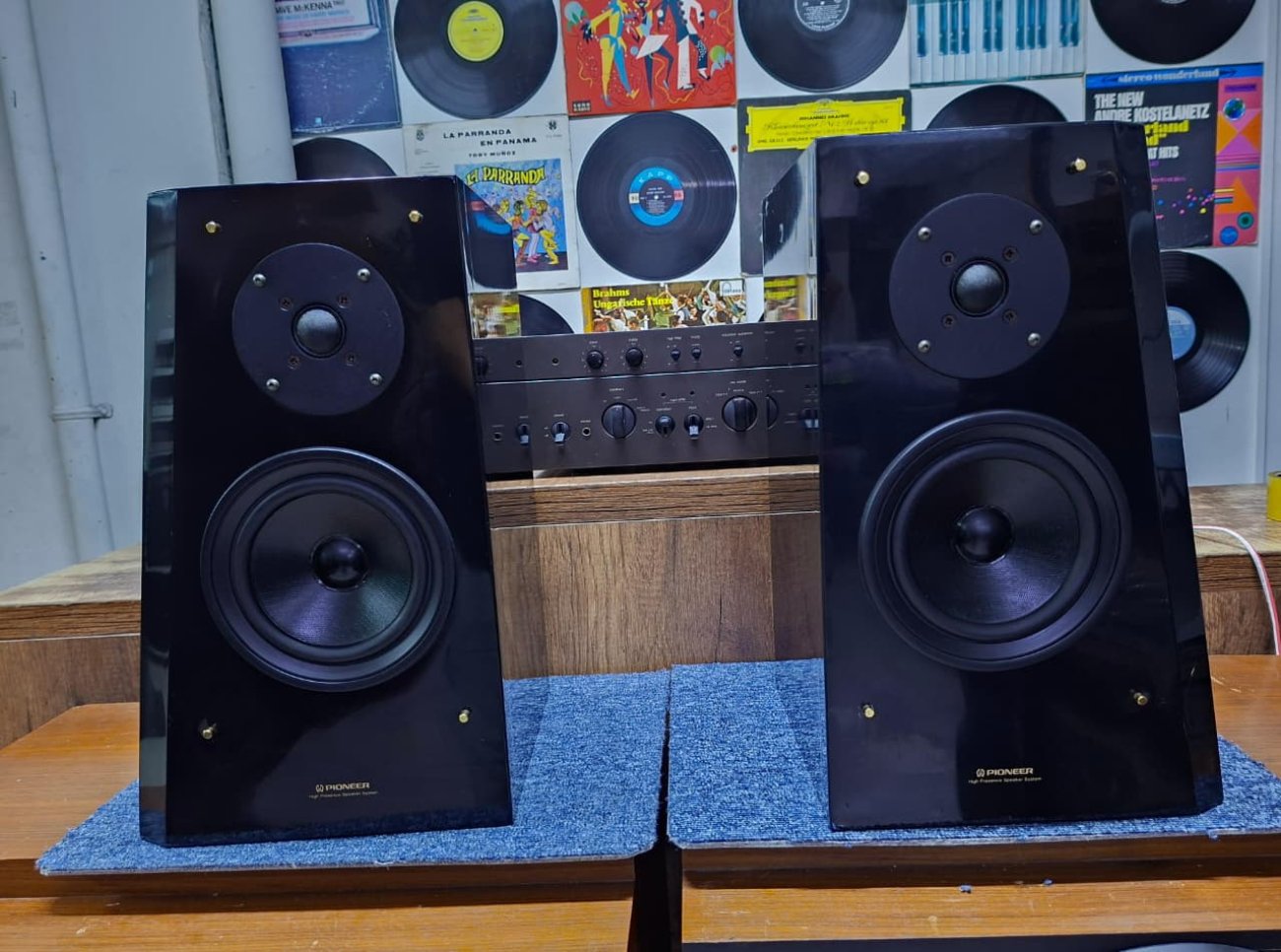 PIONEER MODELO S-C5