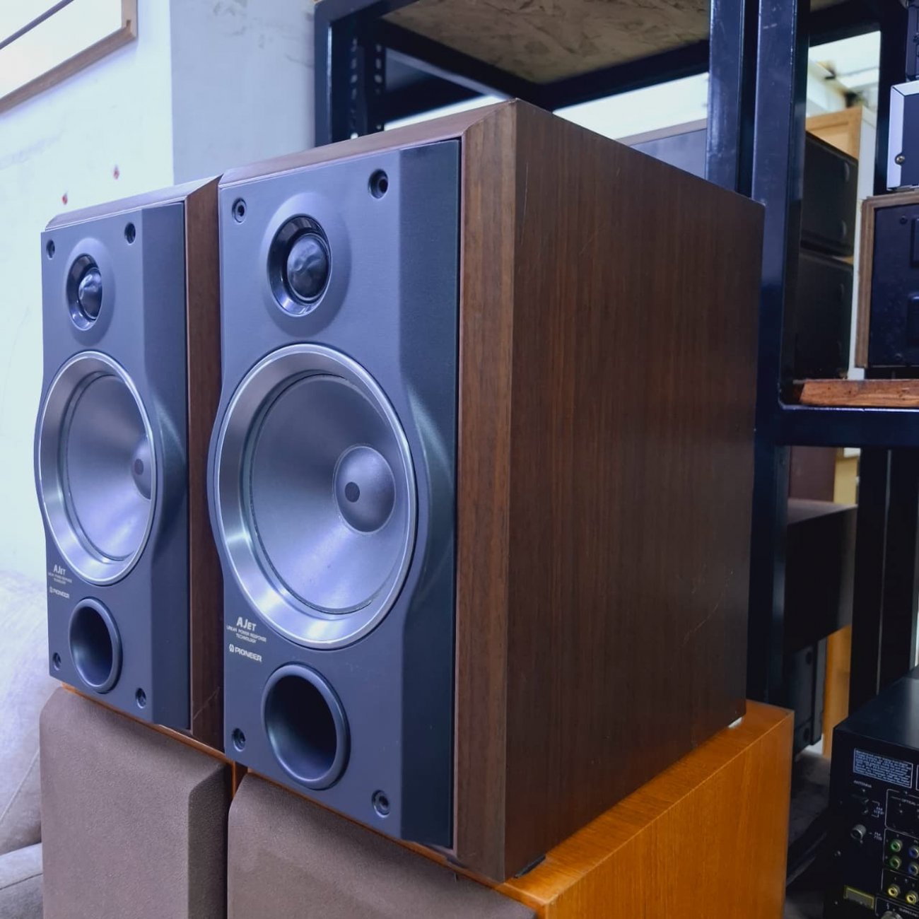 PIONEER MODELO S-F21