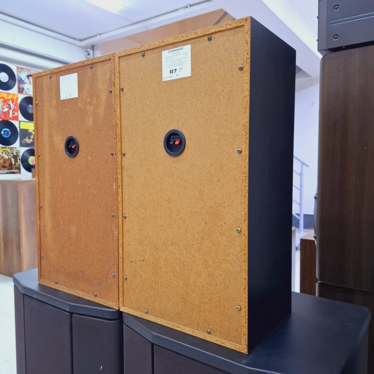 PIONEER MODELO S-X750V 