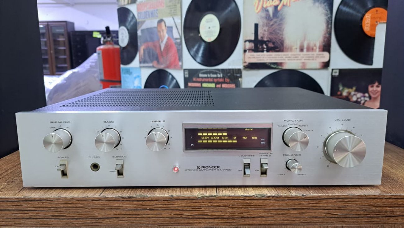 PIONEER MODELO SA-7700