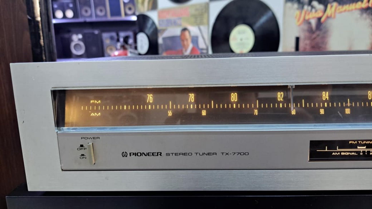 PIONEER MODELO TX-7700