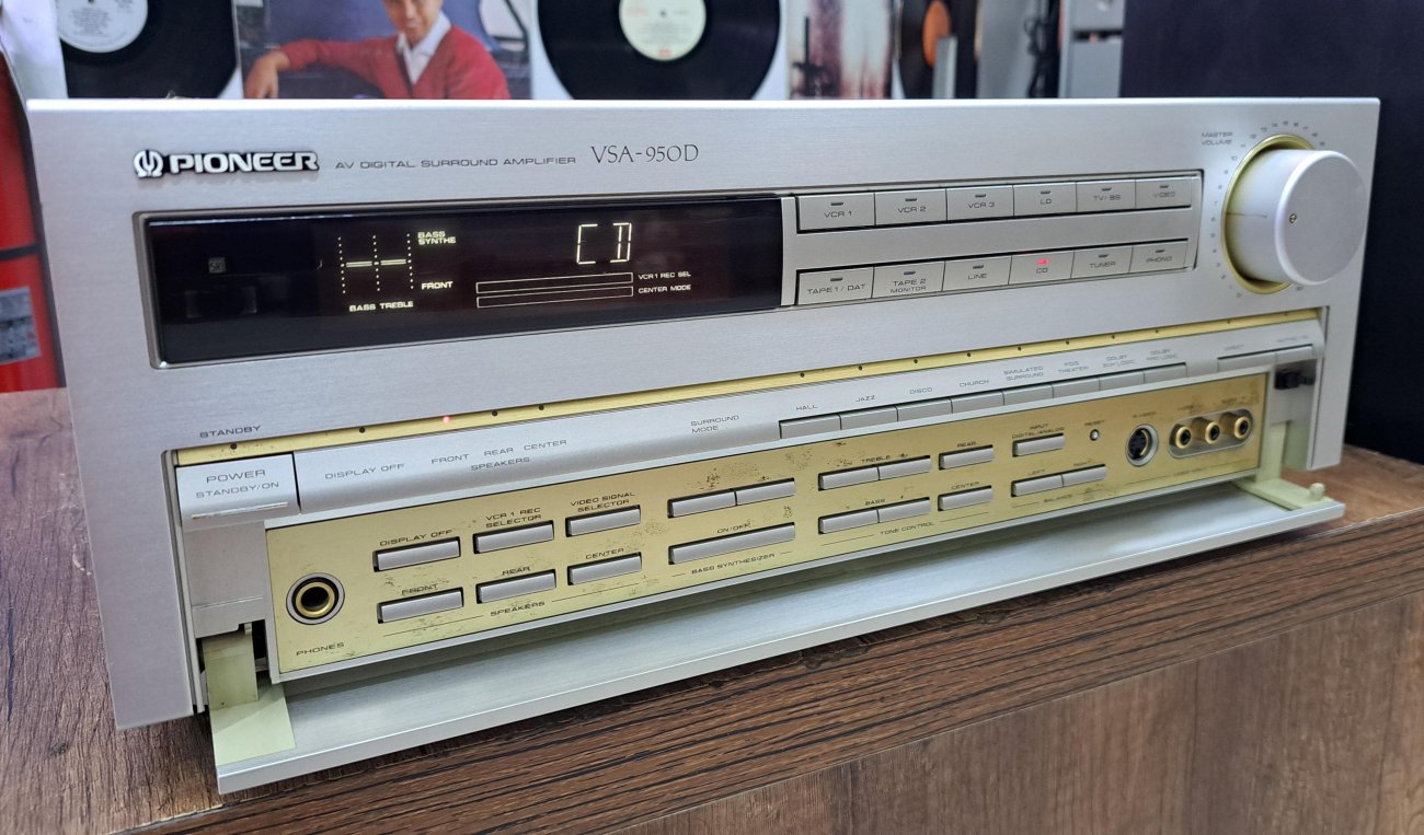 PIONEER MODELO VSA-950D