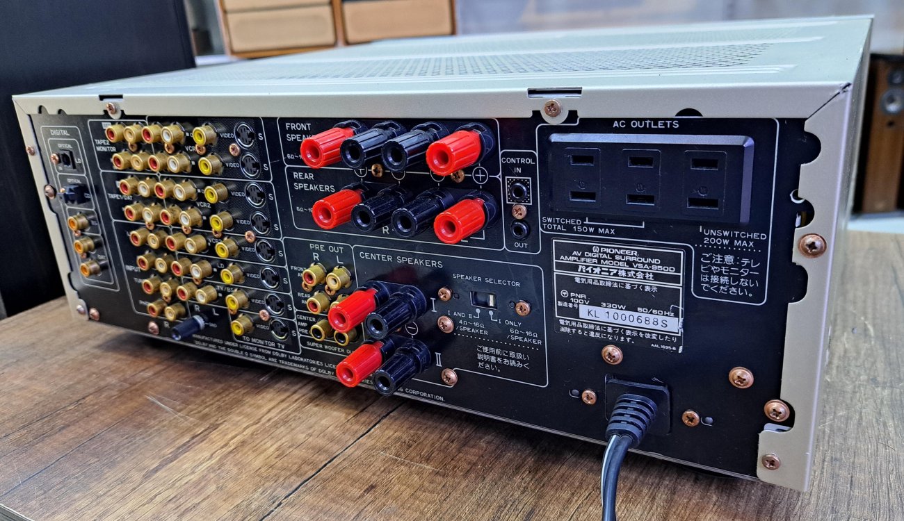 PIONEER MODELO VSA-950D