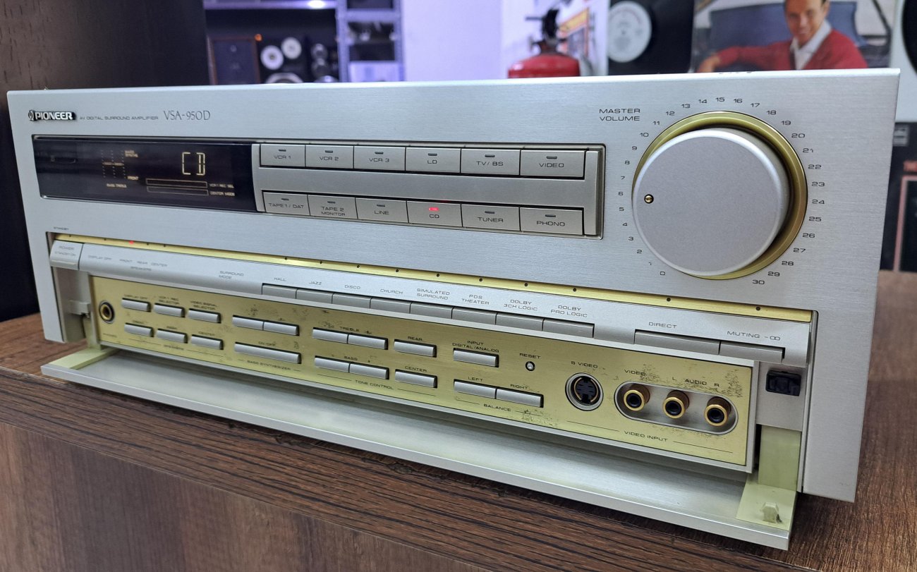 PIONEER MODELO VSA-950D