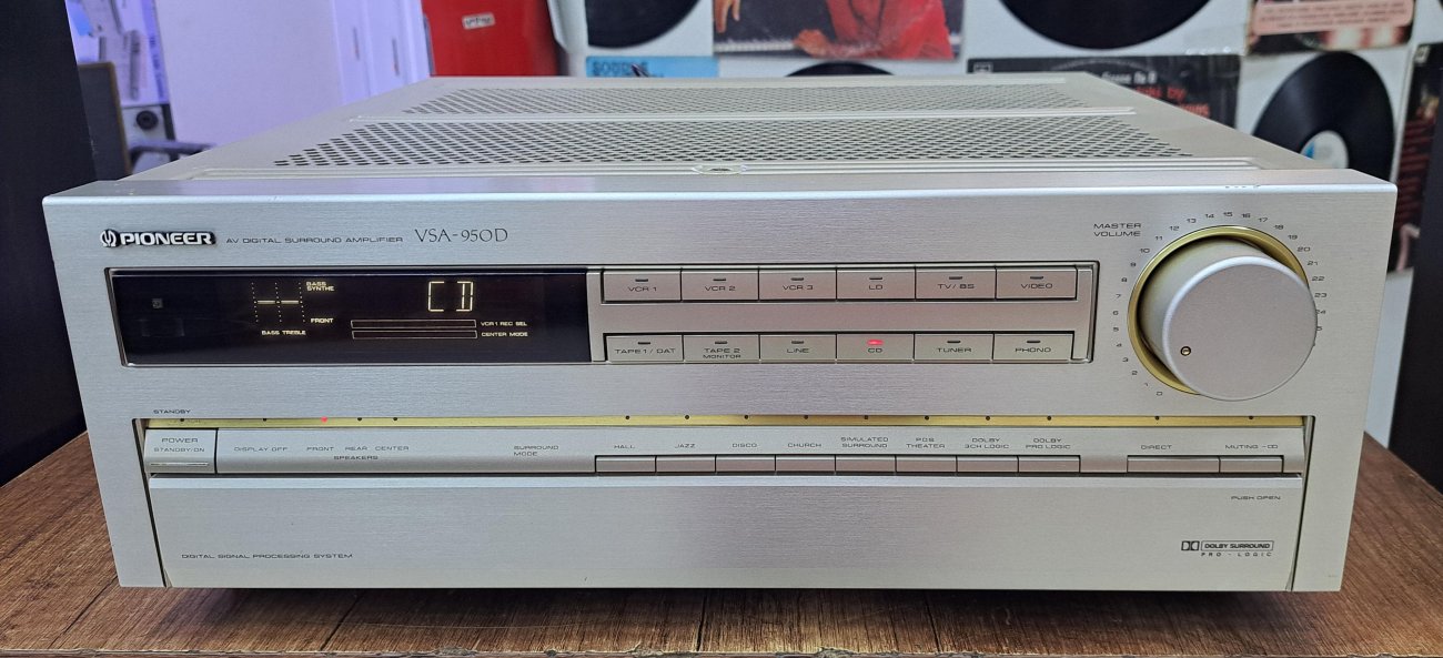 PIONEER MODELO VSA-950D