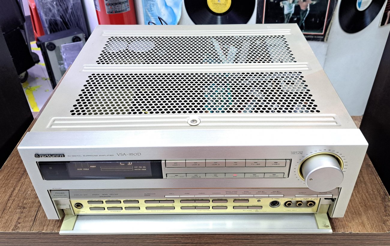 PIONEER MODELO VSA-950D