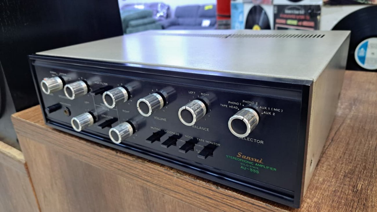 SANSUI MODELO AU-555