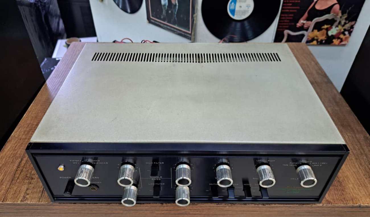 SANSUI MODELO AU-555
