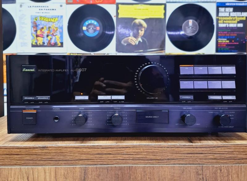 SANSUI MODELO AU-ALPHA607