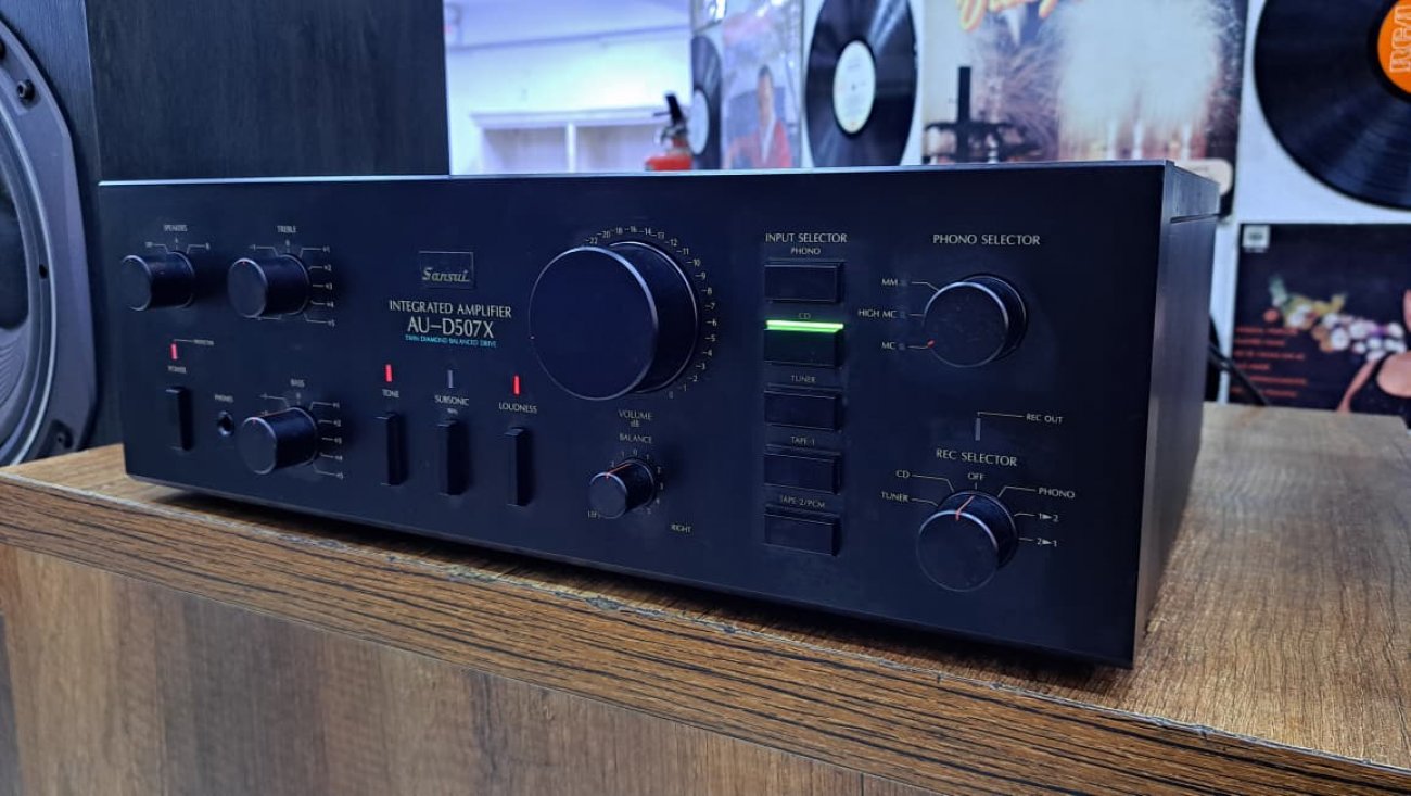 SANSUI MODELO AU-D507X