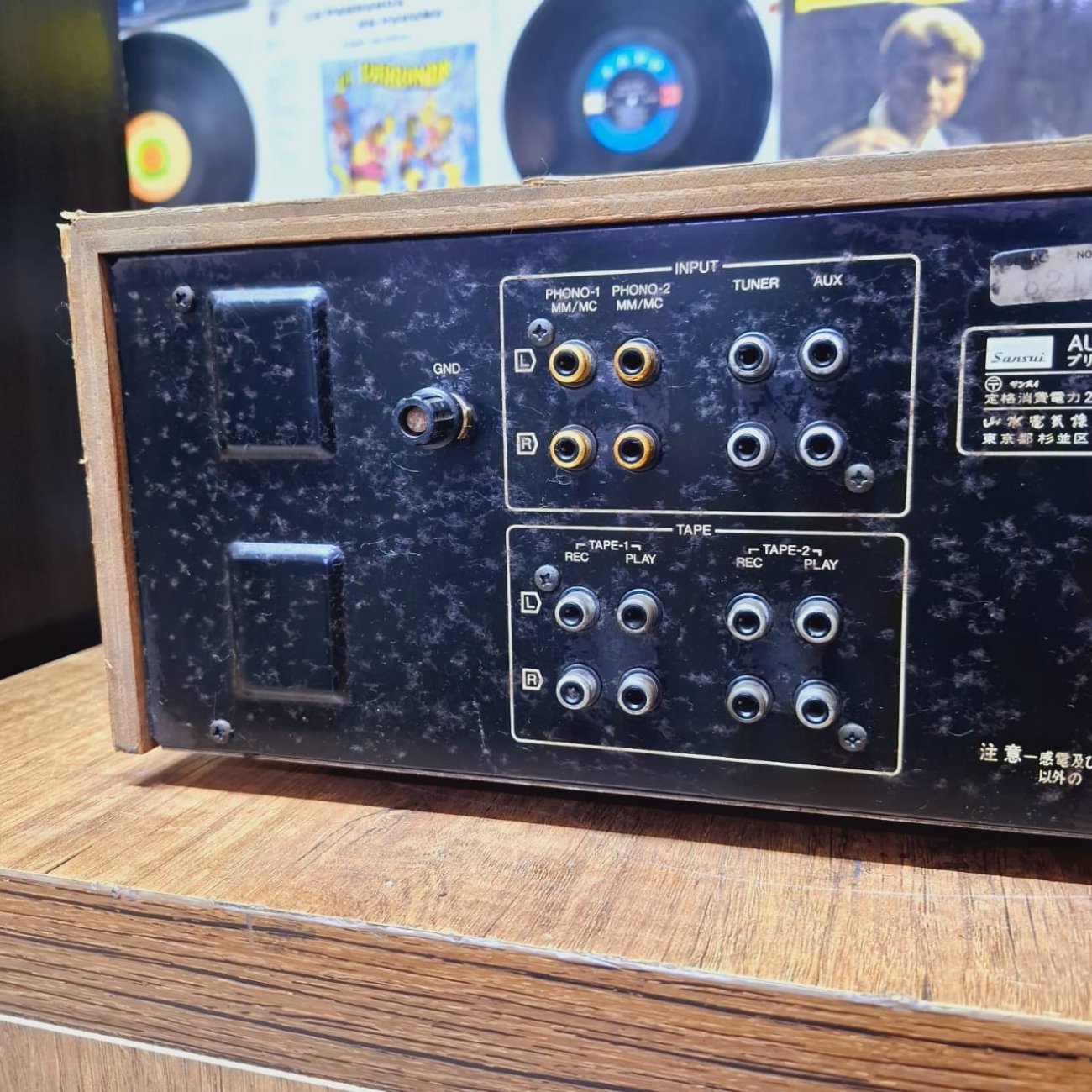SANSUI MODELO AU-D707F