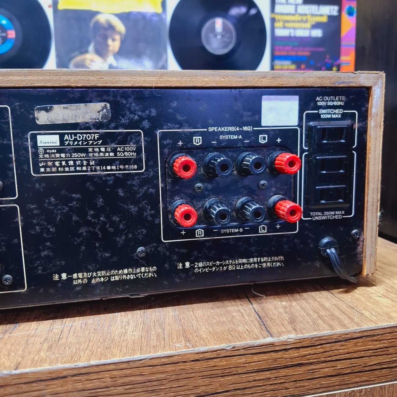 SANSUI MODELO AU-D707F