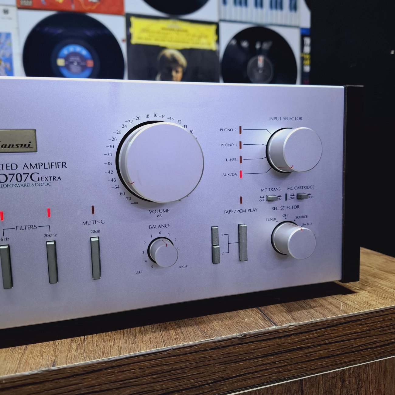 SANSUI MODELO AU-D707G EXTRA