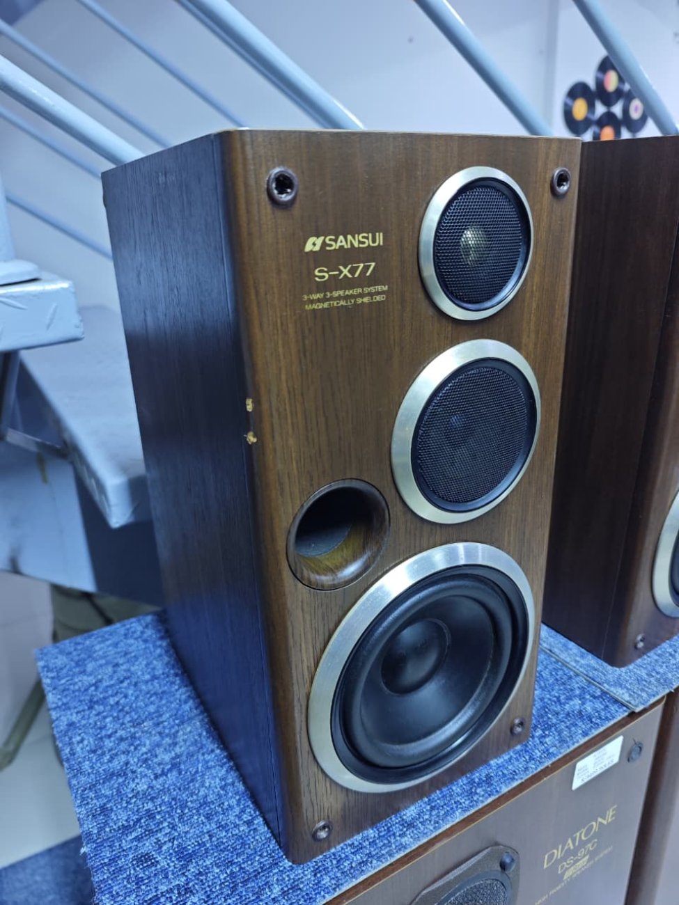 SANSUI MODELO S-X77