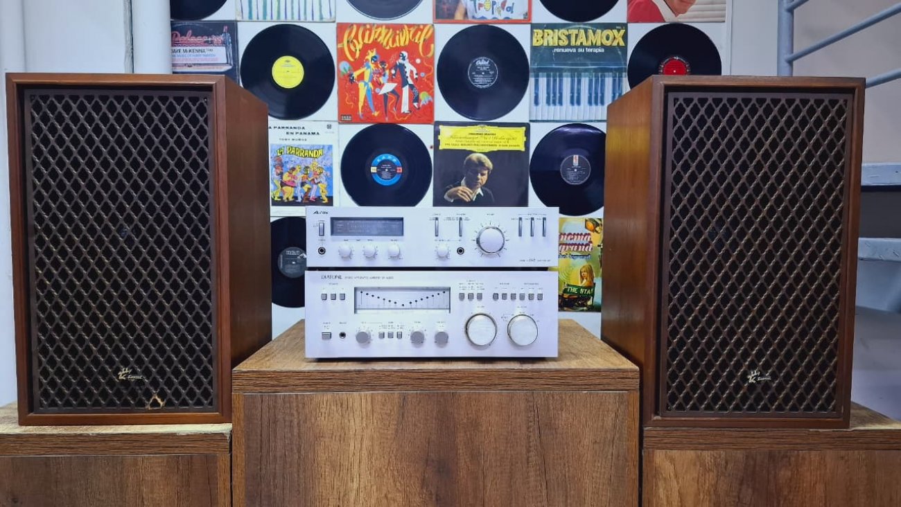 SANSUI MODELO SP-70