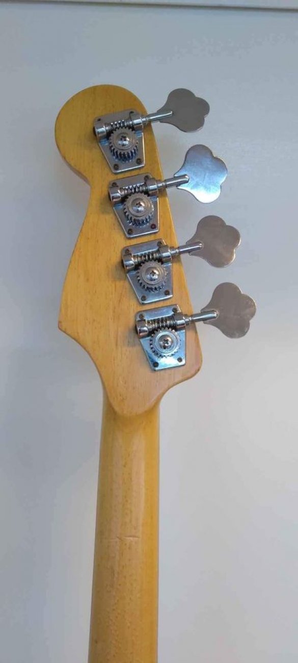 SOLFEGE PRECISION BASS