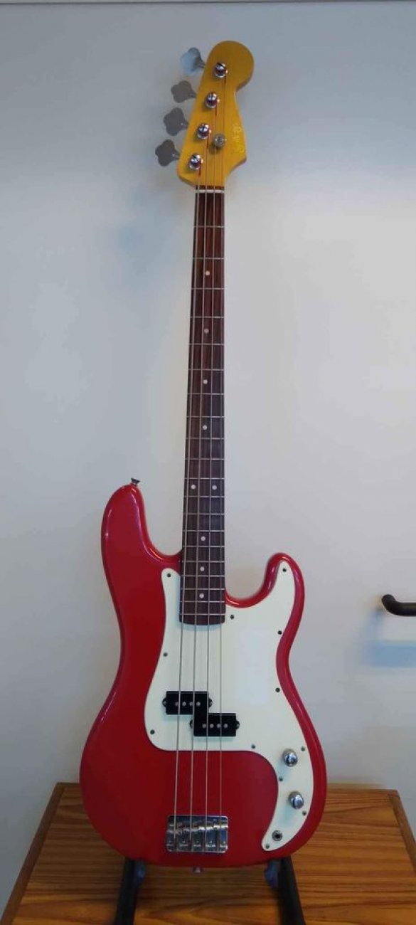 SOLFEGE PRECISION BASS