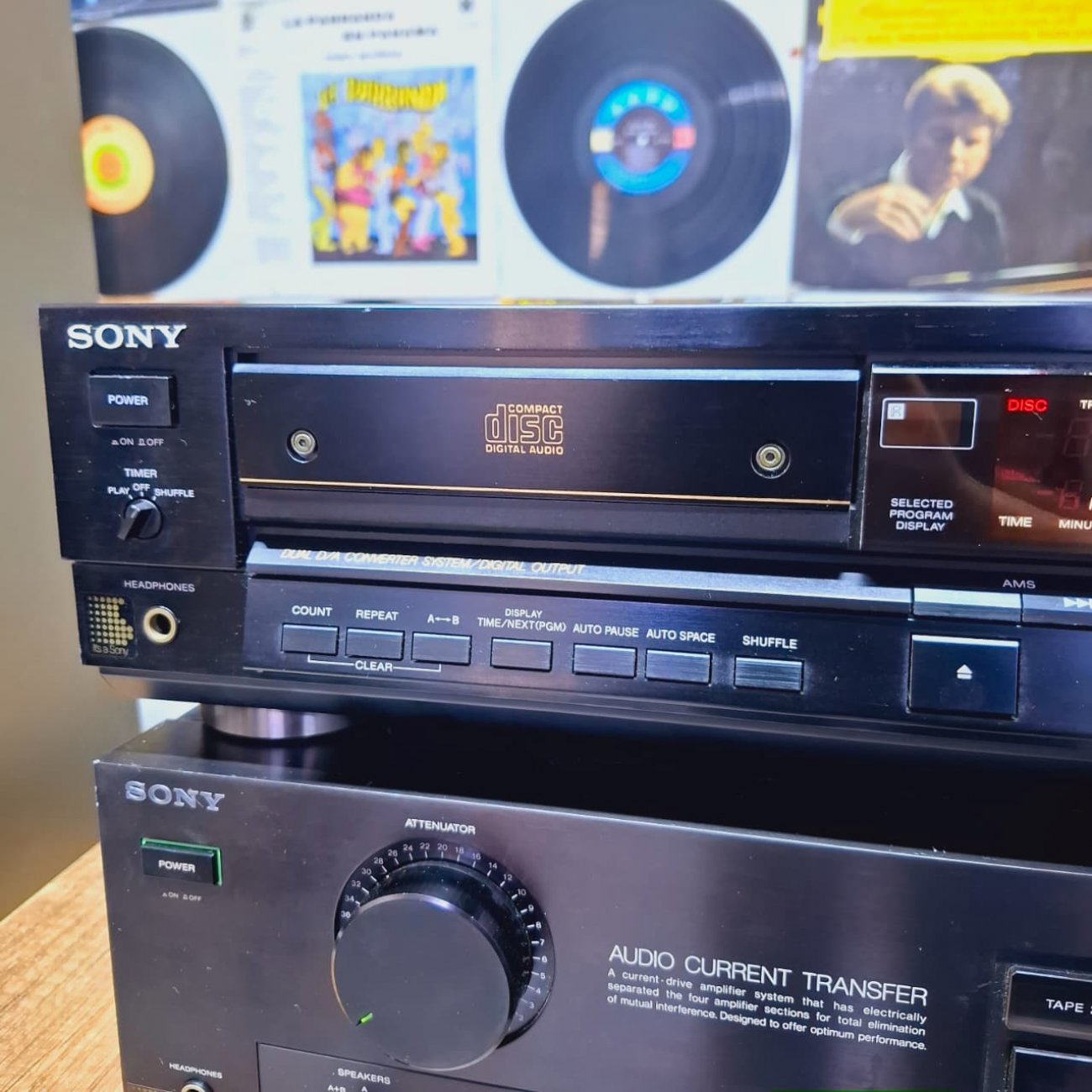 SONY MODELO CDP-555ESD