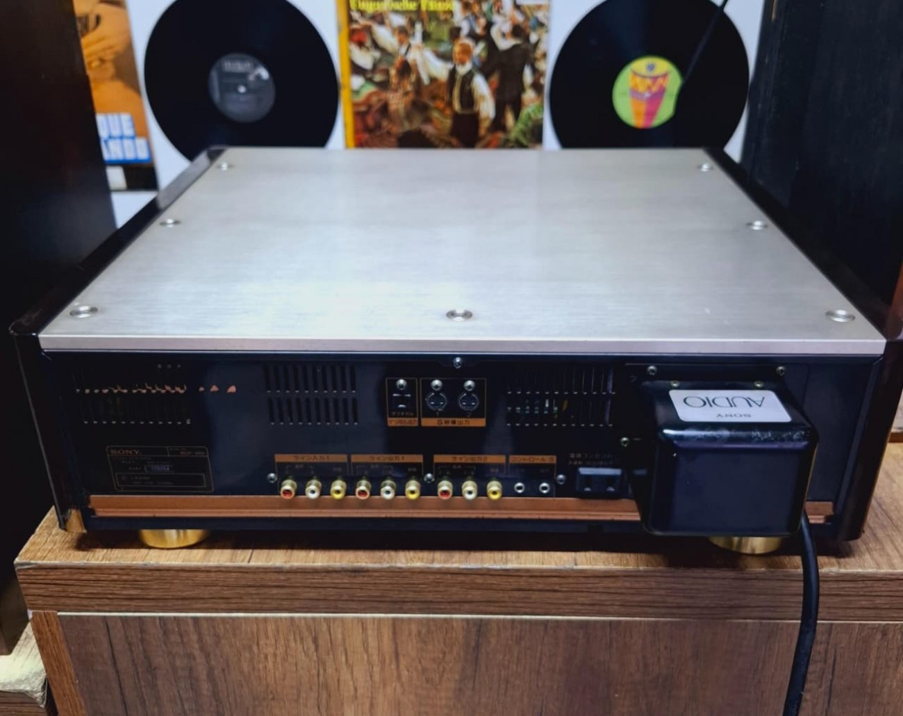 SONY MODELO MDP-999