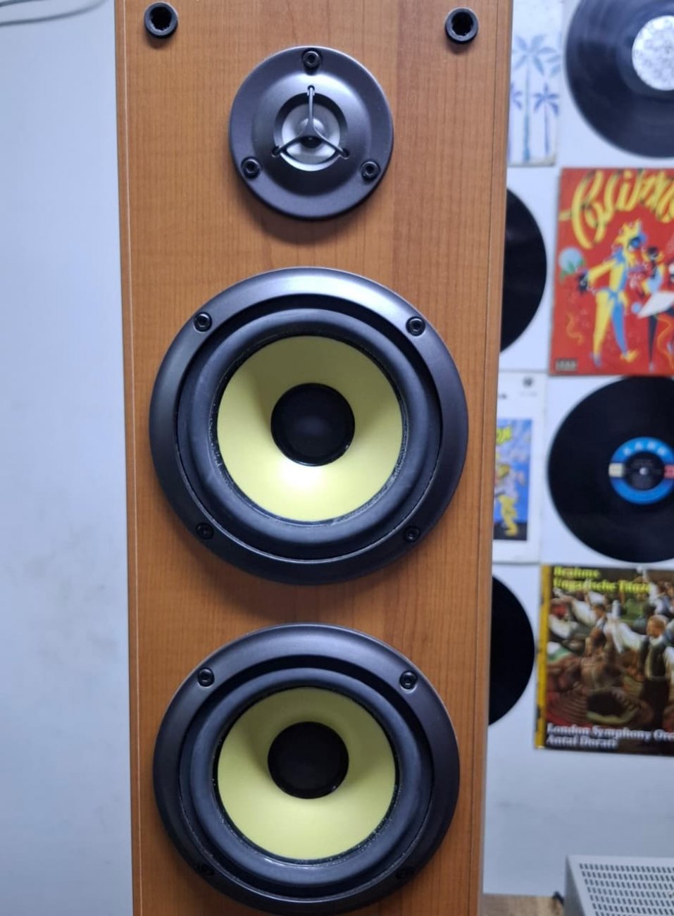 SONY MODELO SS-MF360H