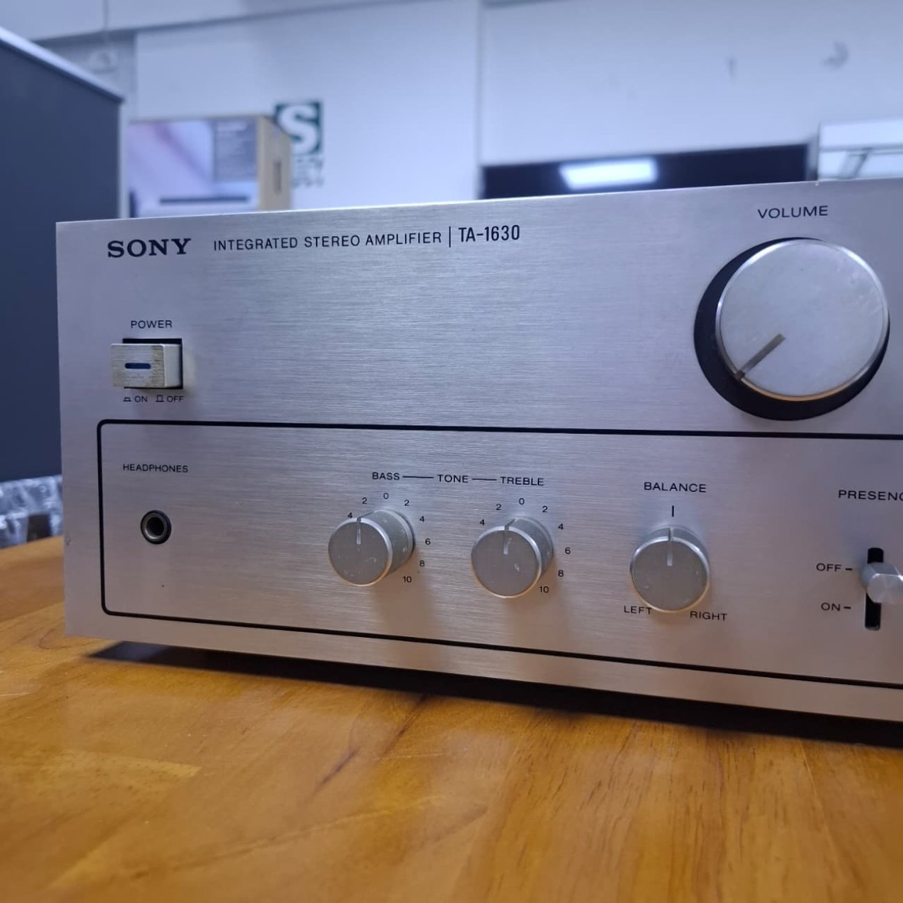 SONY MODELO TA-1630