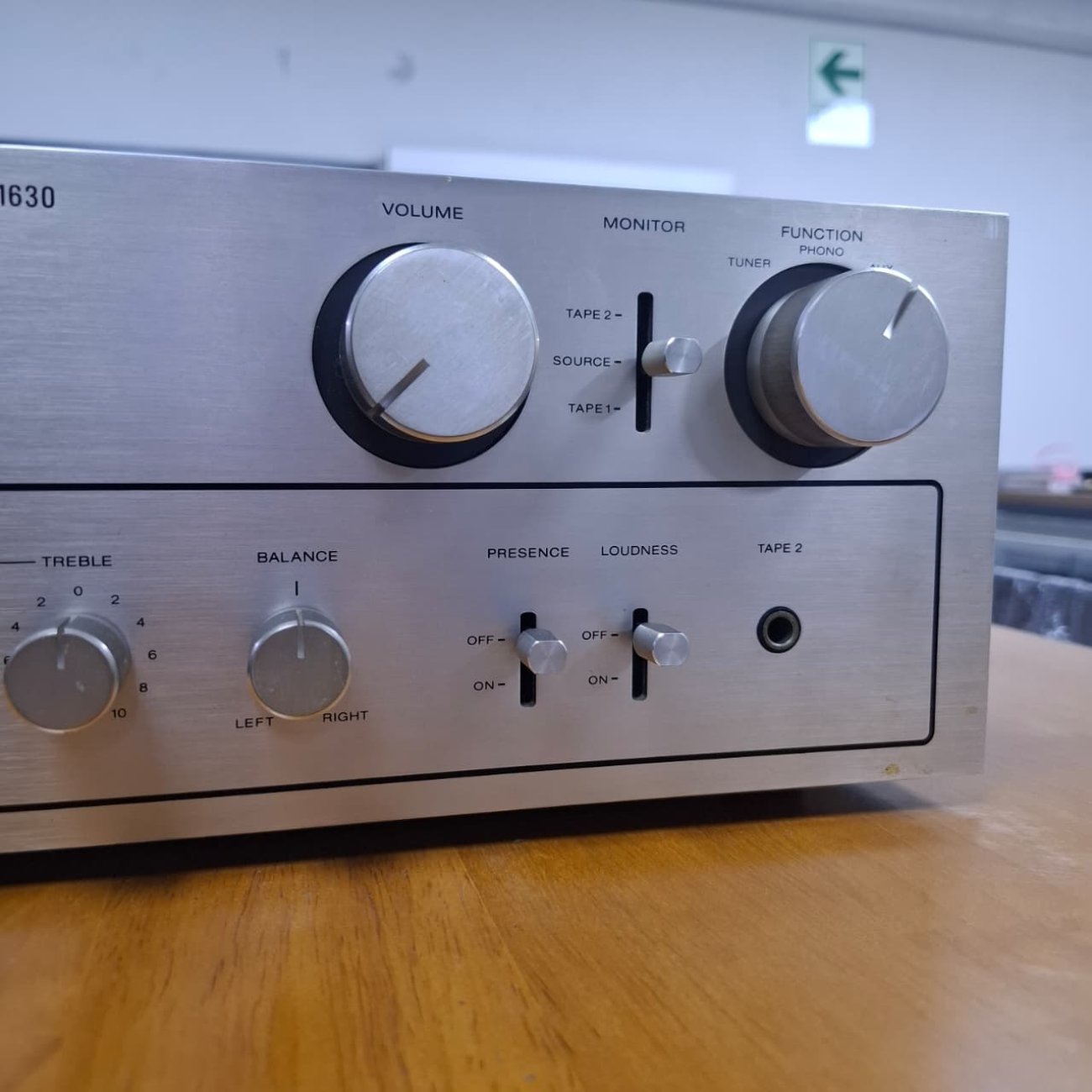 SONY MODELO TA-1630