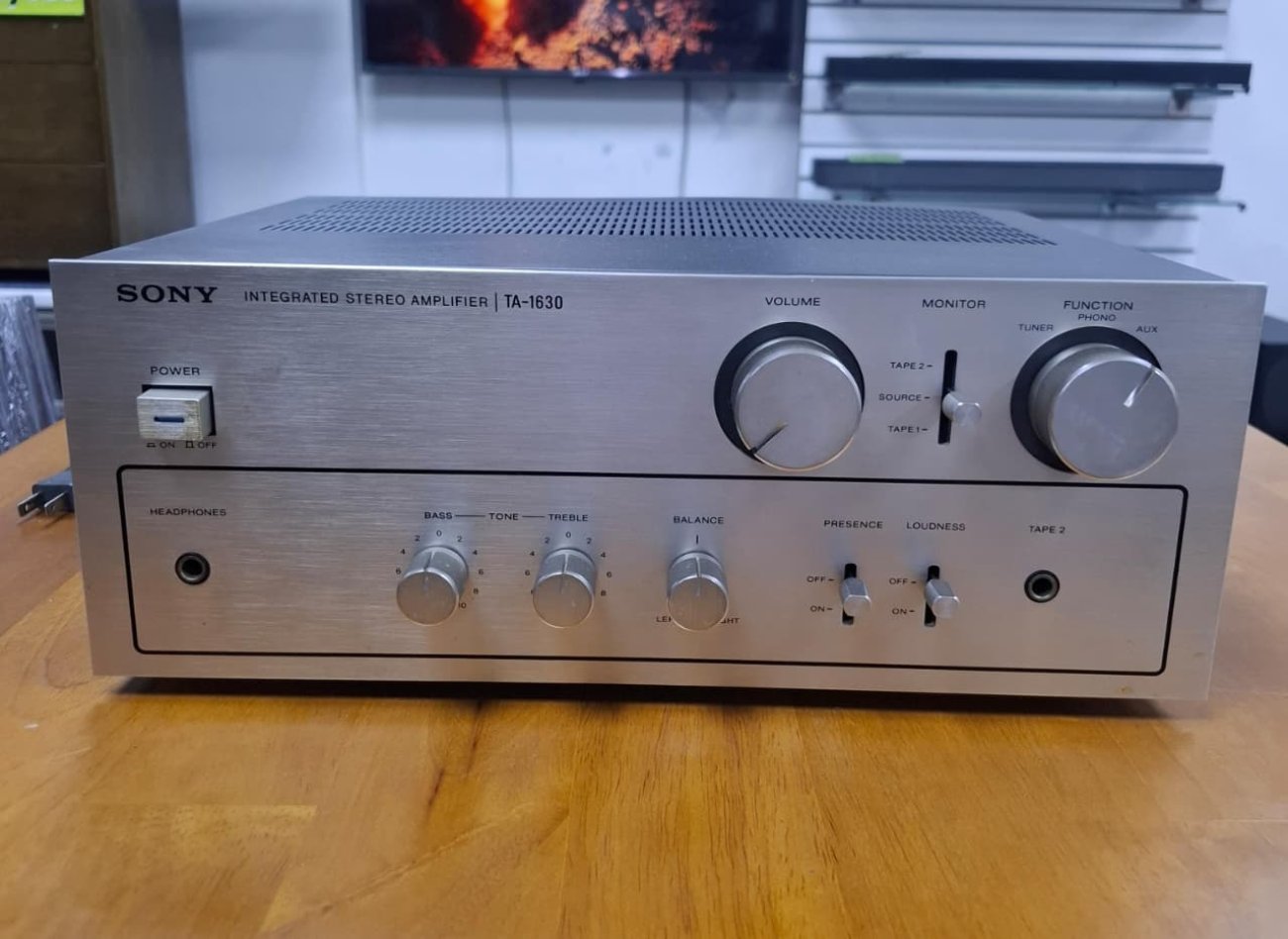 SONY MODELO TA-1630