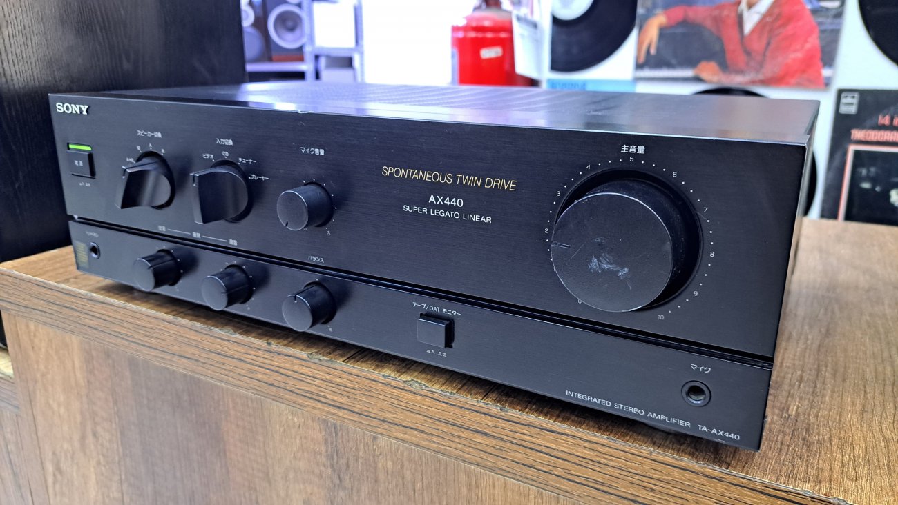 SONY MODELO TA-AX440