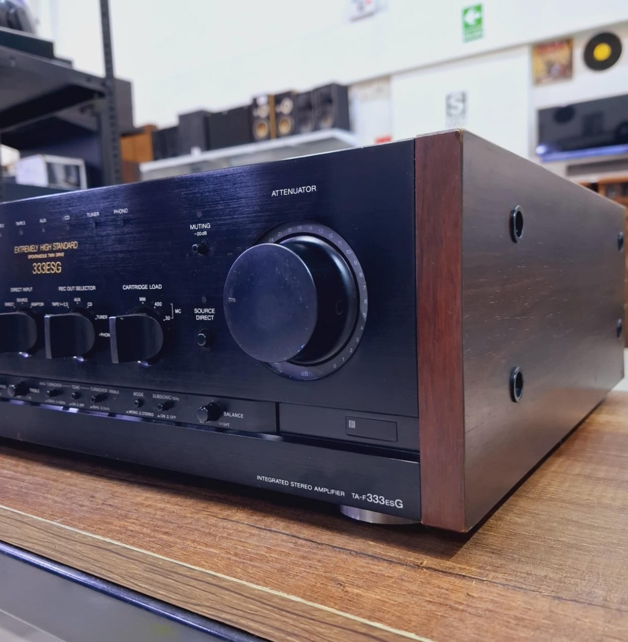 SONY MODELO TA-F333ESG