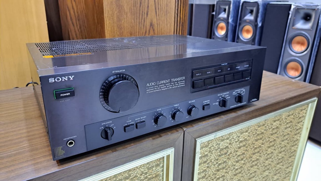 SONY MODELO TA-F555ES