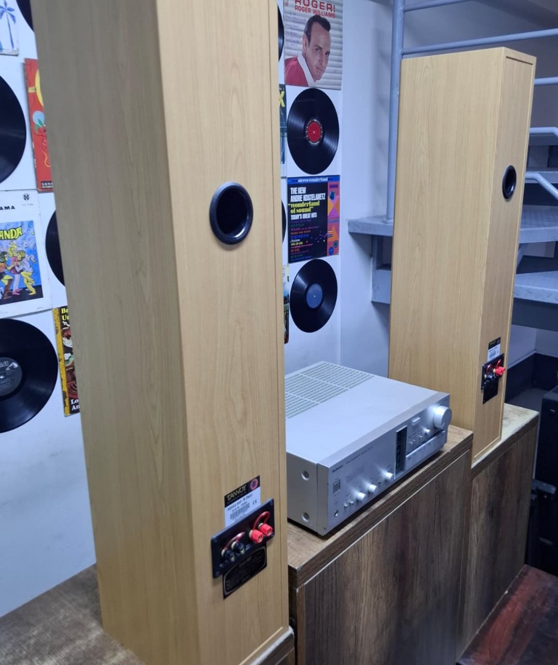 TANNOY MODELO MERCURY MX4