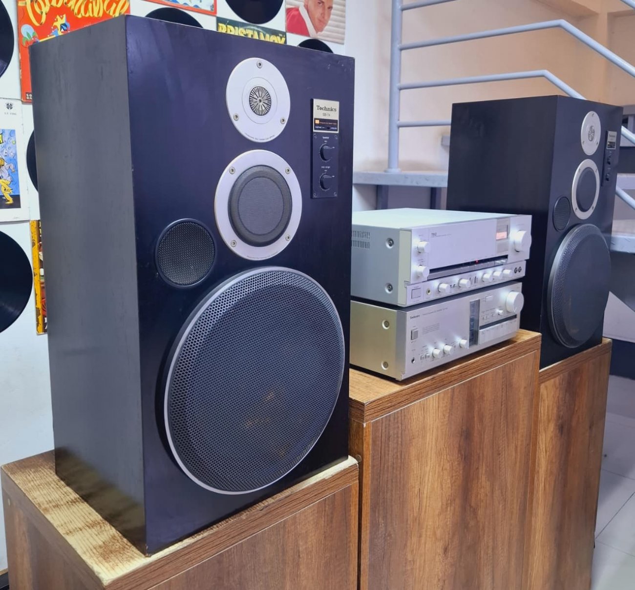 TECHNICS MODELO SB-7A