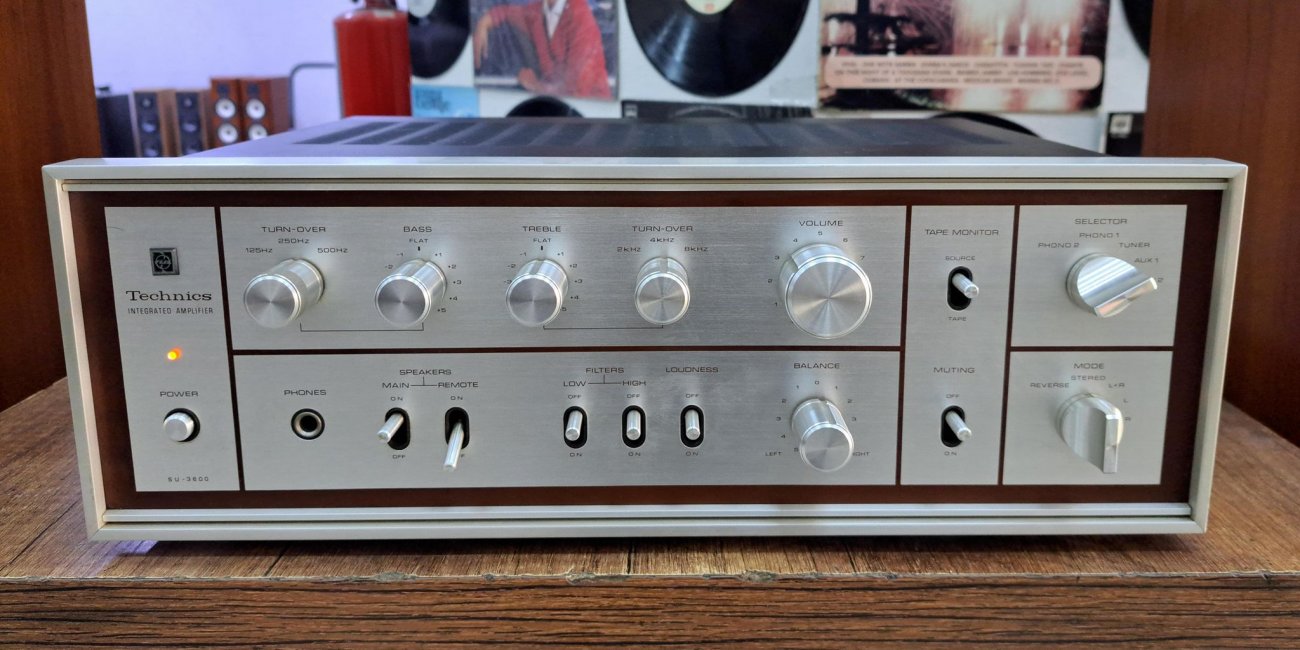 TECHNICS MODELO SU-3600