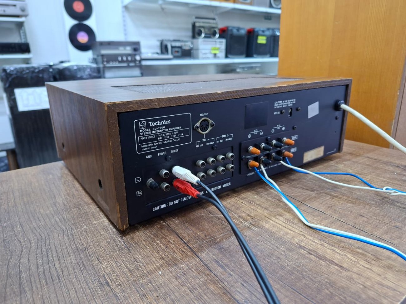 TECHNICS MODELO SU-7300