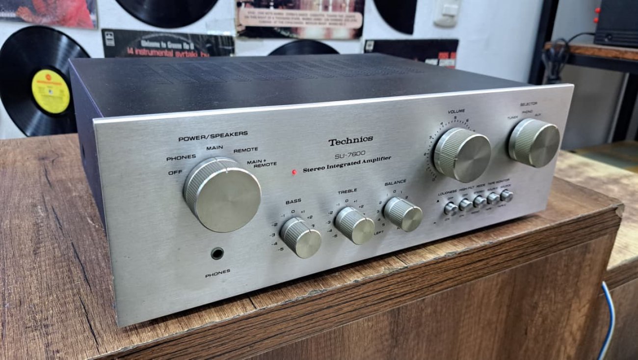TECHNICS MODELO SU-7600