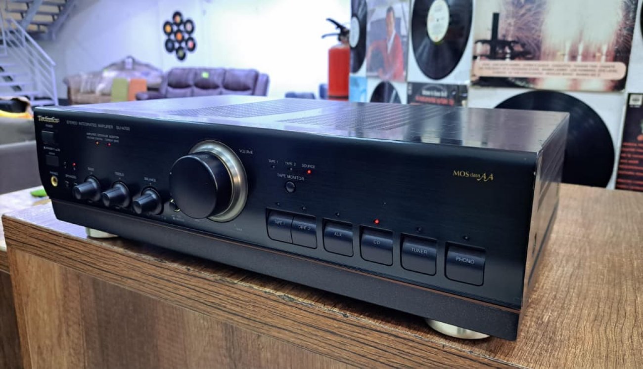 TECHNICS MODELO SU-A700