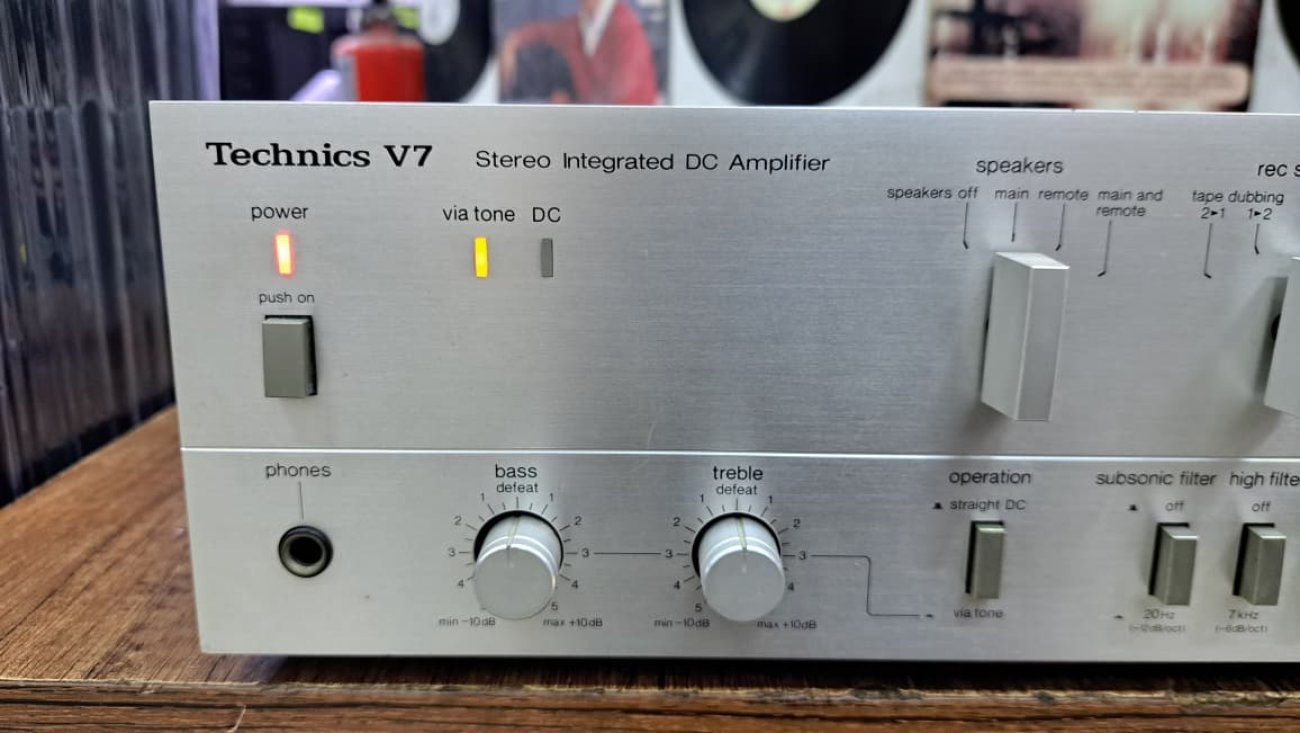 TECHNICS MODELO SU-V7