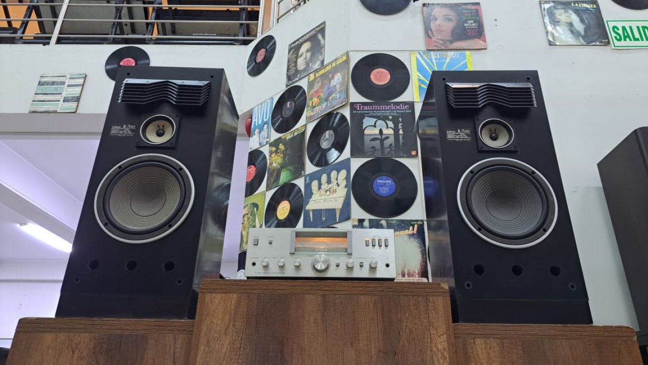 TRIO MODELO JL-700