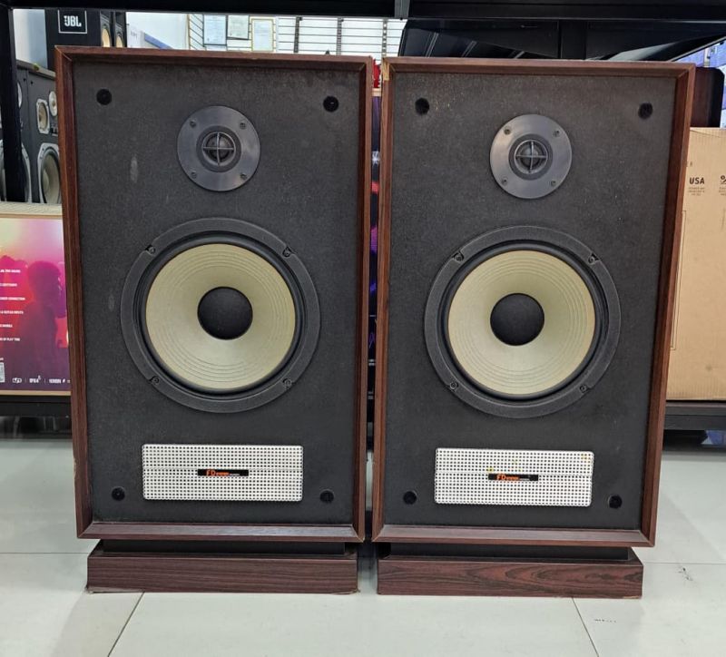 TRIO MODELO JL-7300