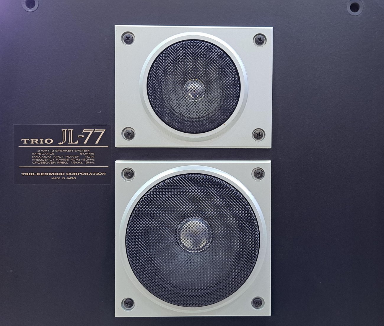 TRIO MODELO JL-77