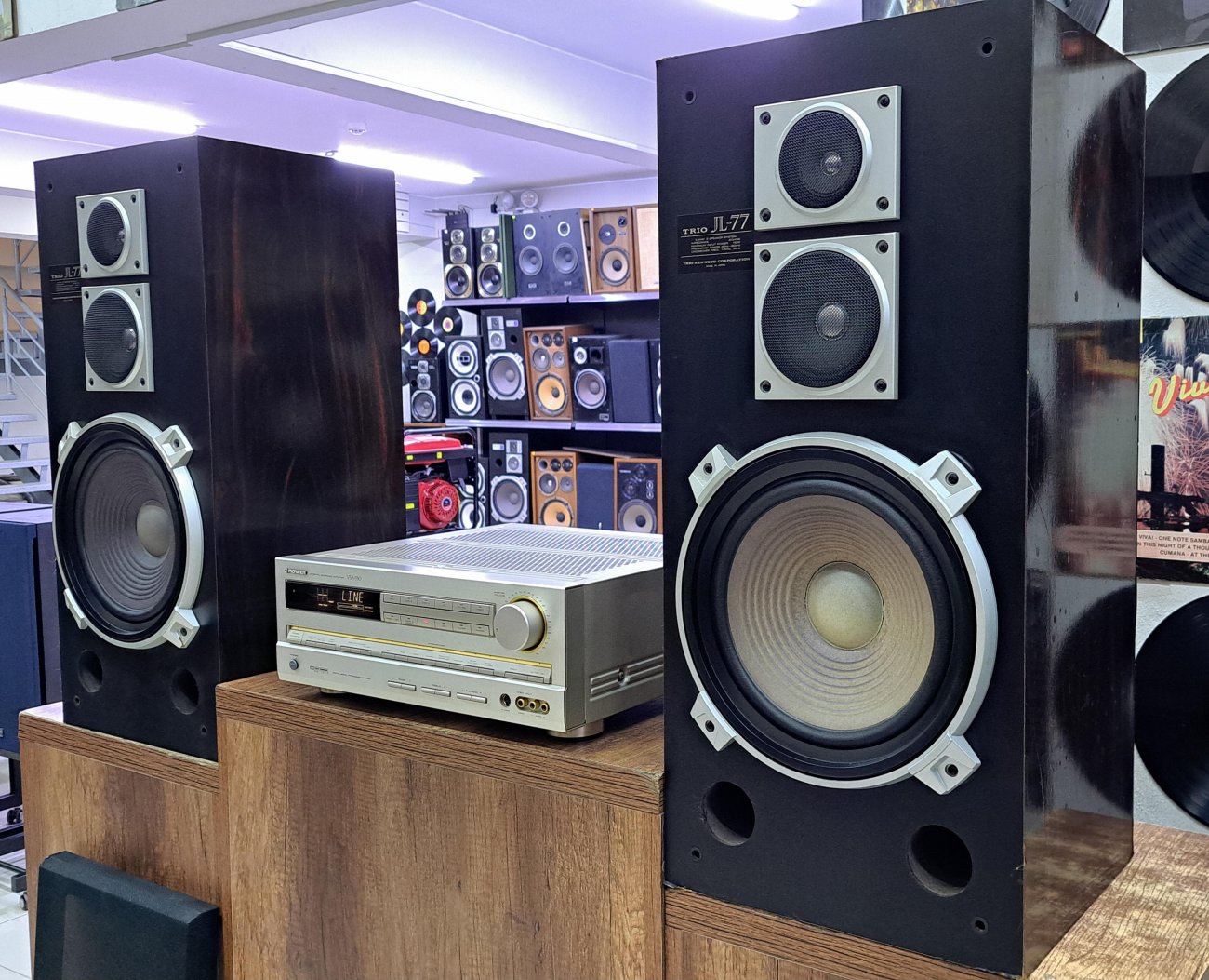 TRIO MODELO JL-77