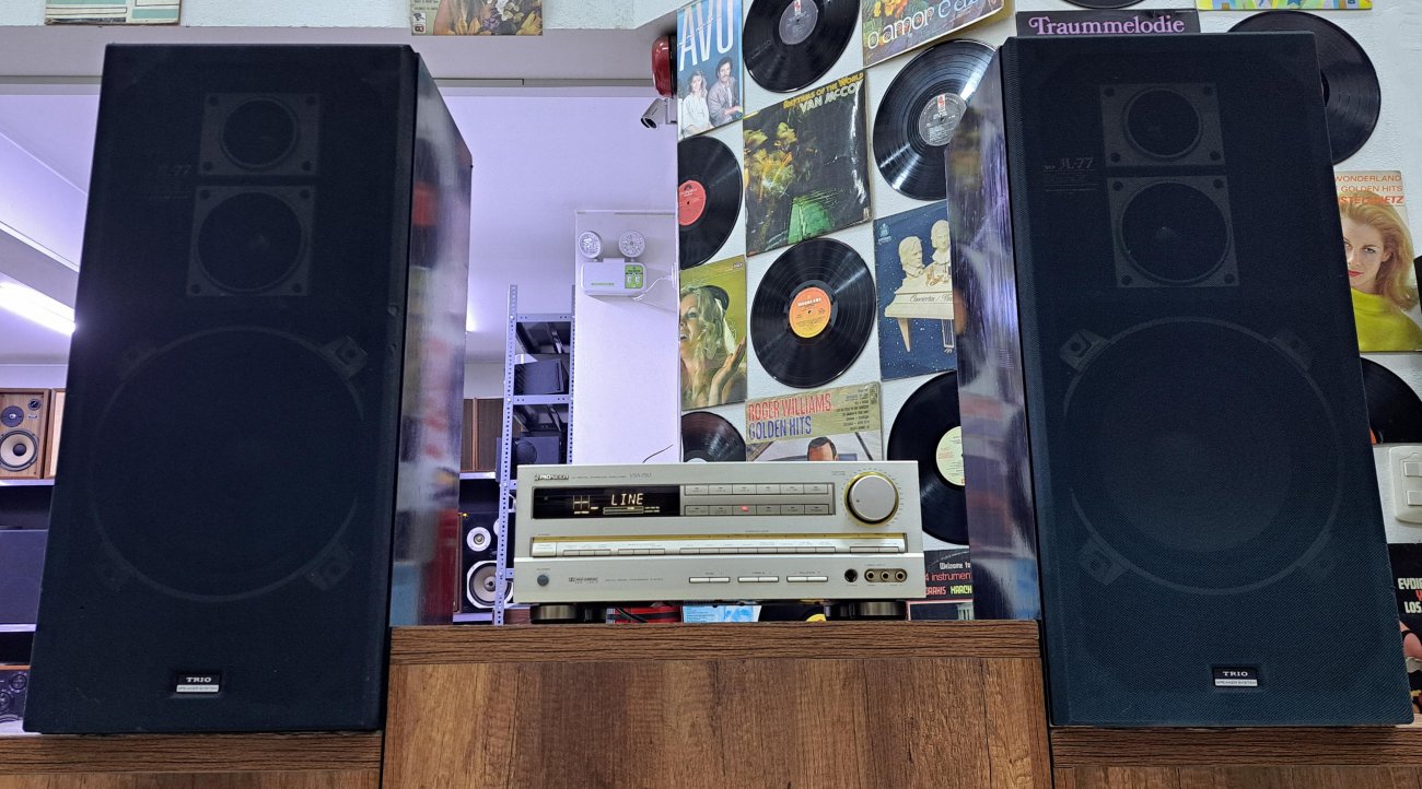 TRIO MODELO JL-77