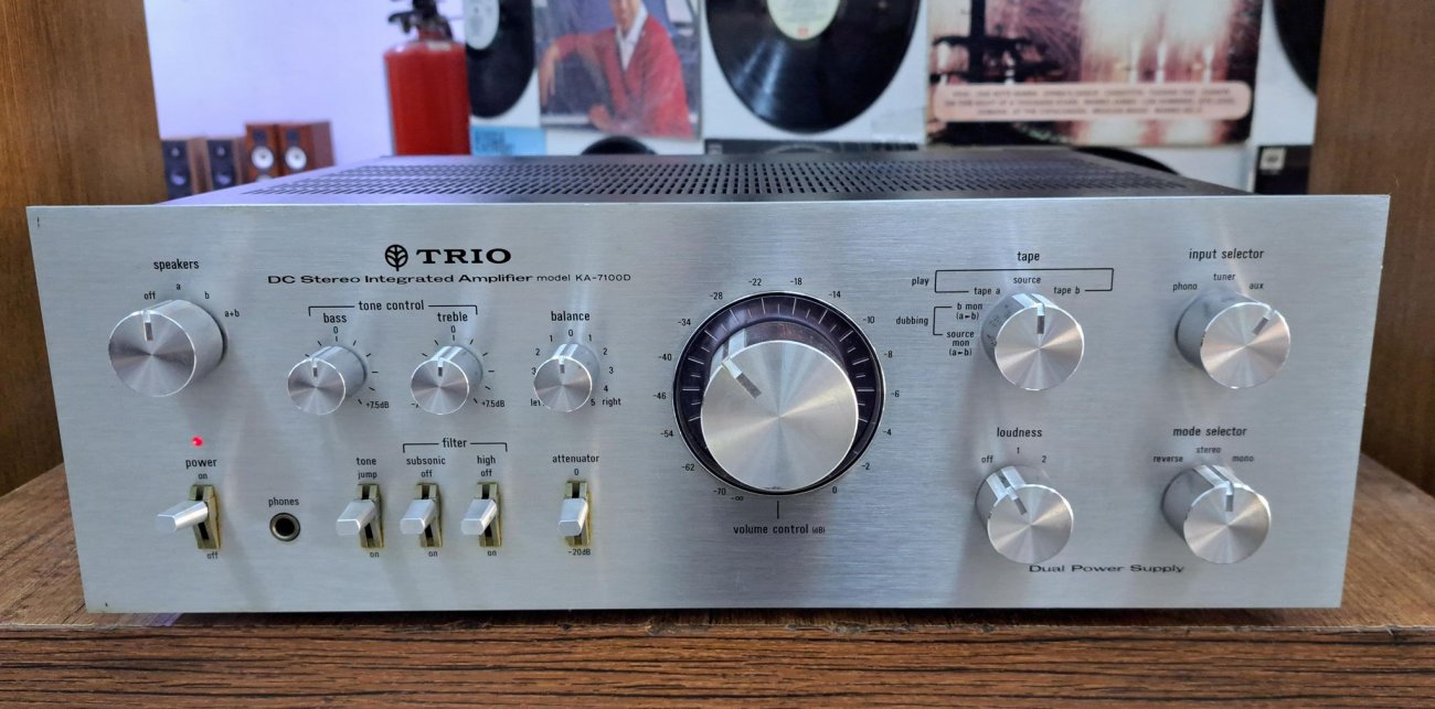 TRIO MODELO KA-7100D