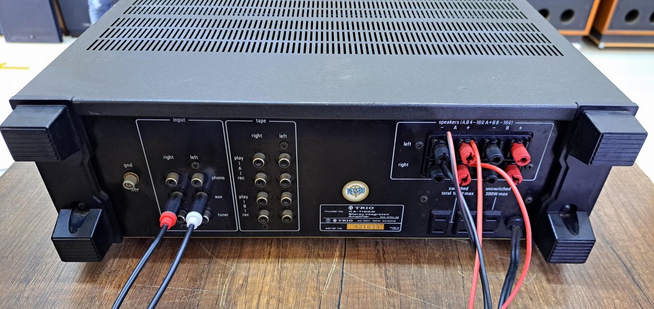 TRIO MODELO KA-7100D