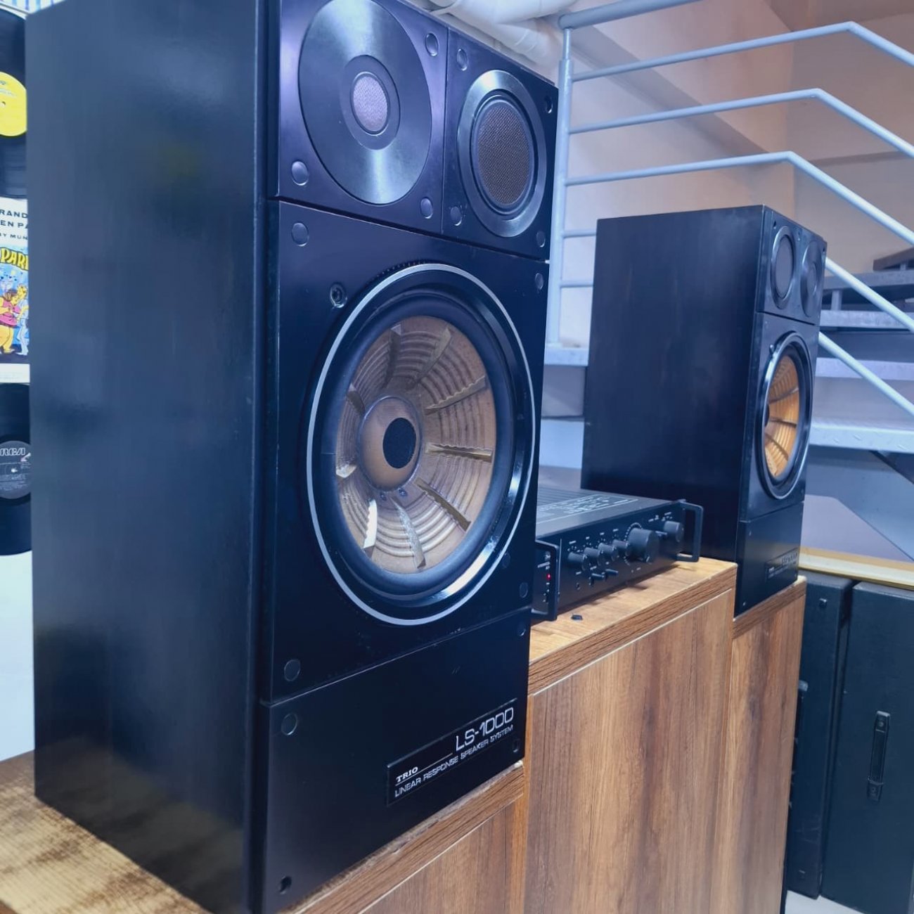 TRIO MODELO LS-1000