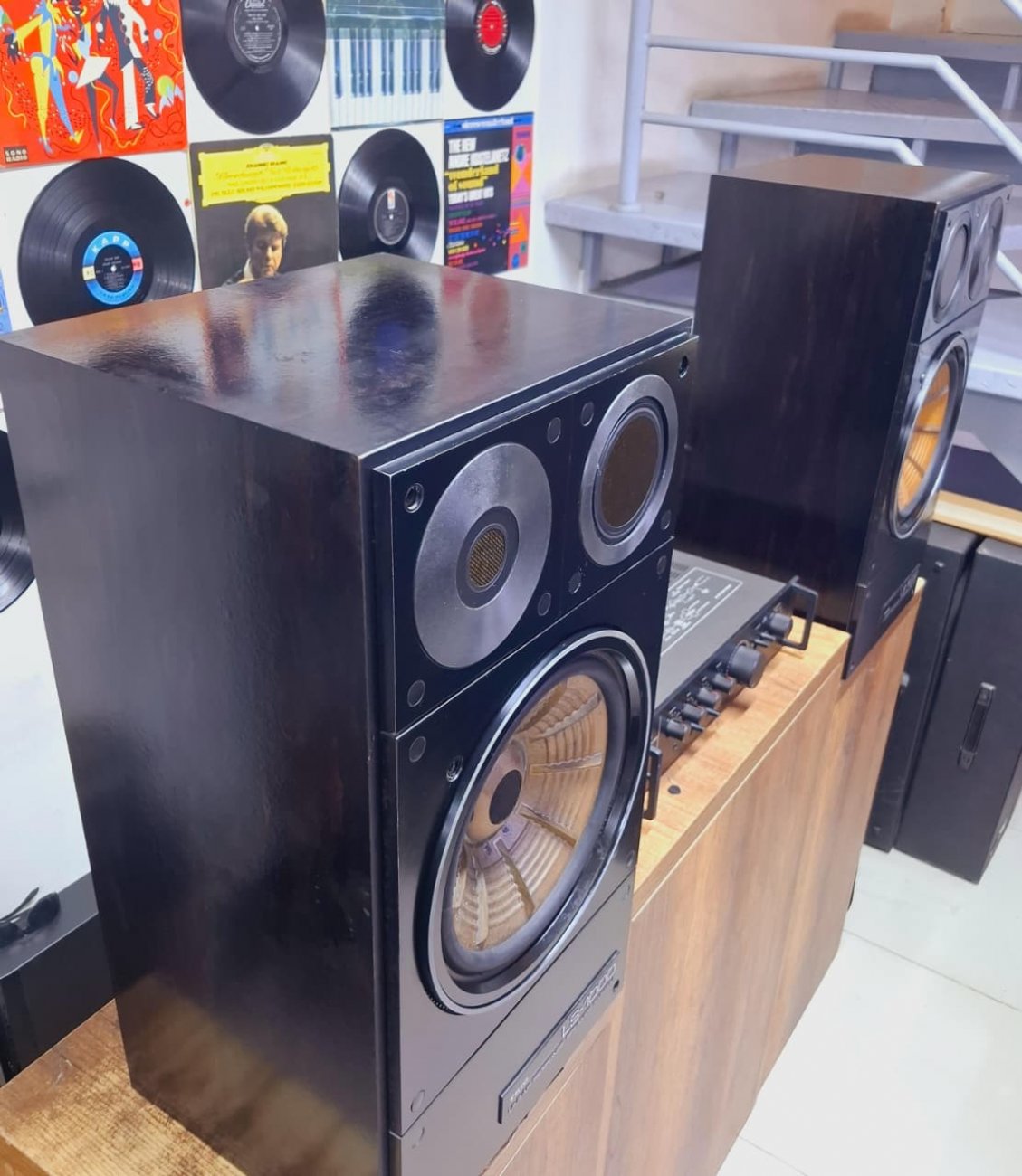 TRIO MODELO LS-1000