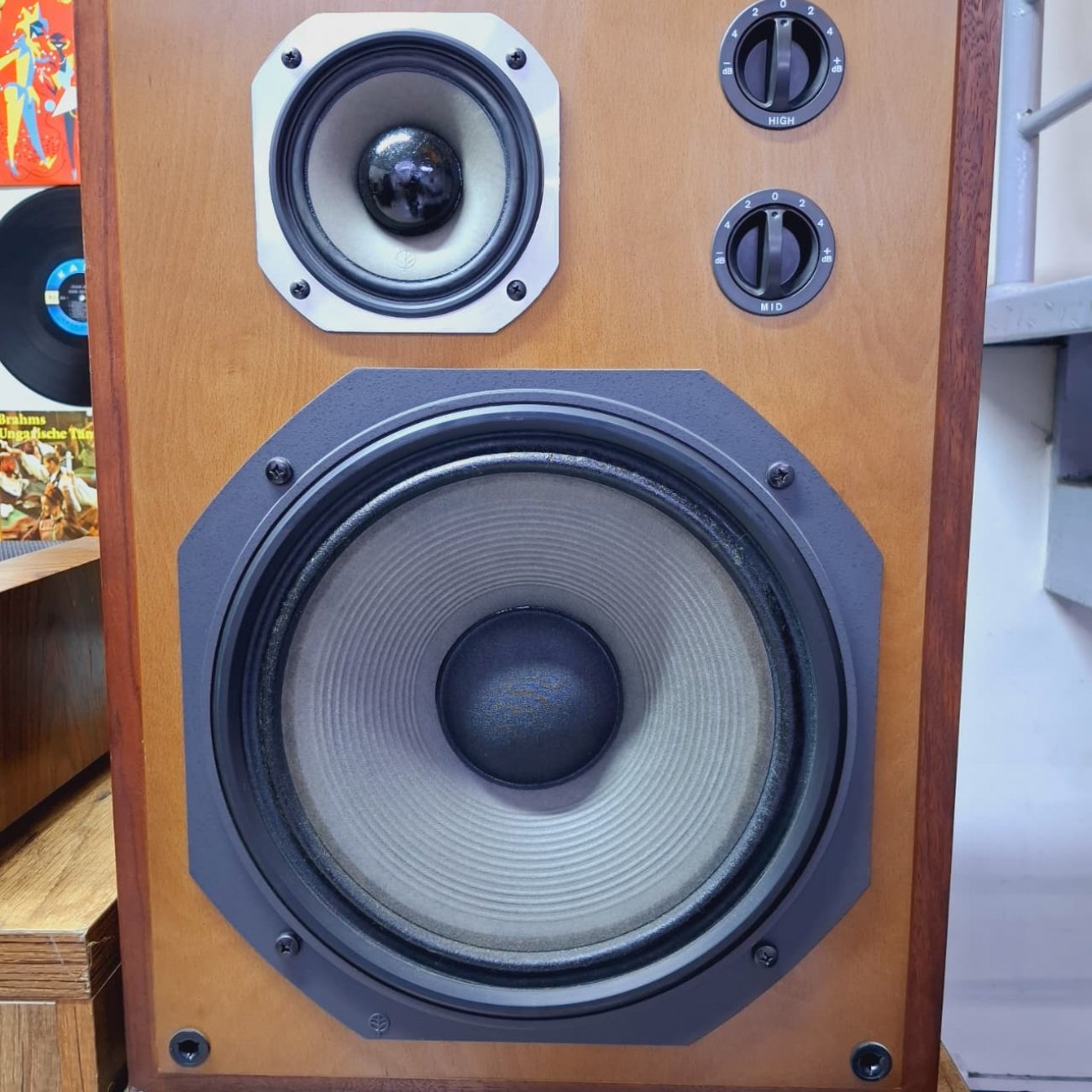 TRIO MODELO LS-700