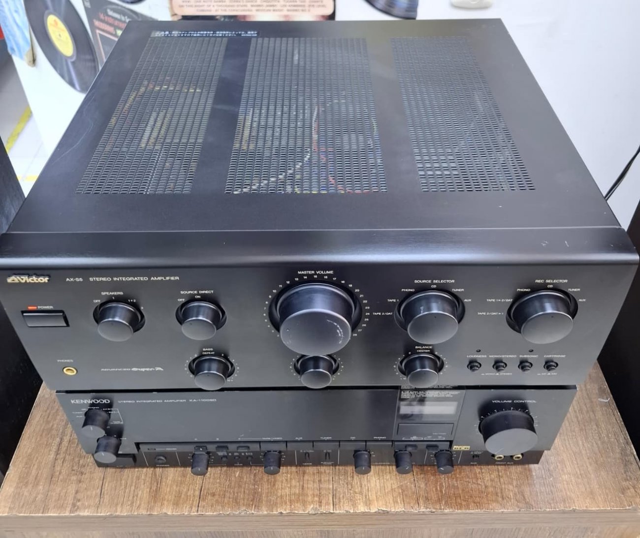 VICTOR/JVC MODELO AX-S5